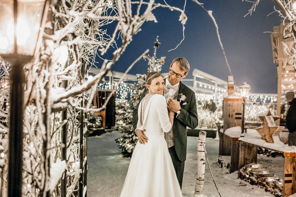 Heiraten über den Dächern von Zürich, Im Hotel UTO KULM