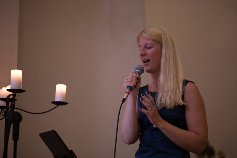 Hochzeitssängerin Sandra