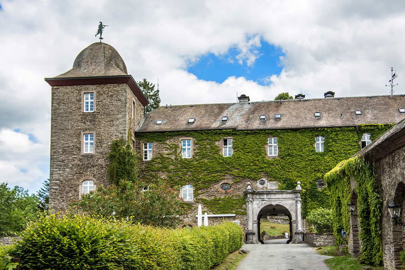 Burg Schnellenberg