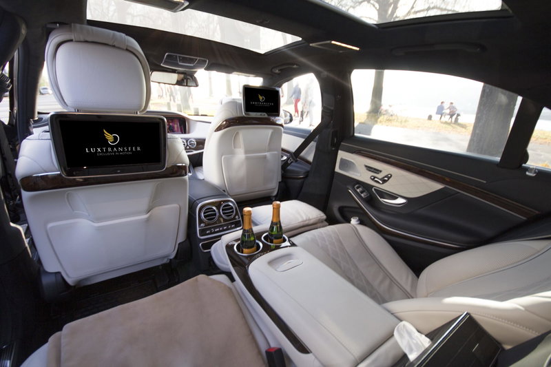 Luxtransfer Exclusive in Motion