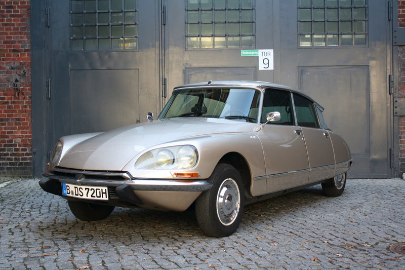 rentmyoldie