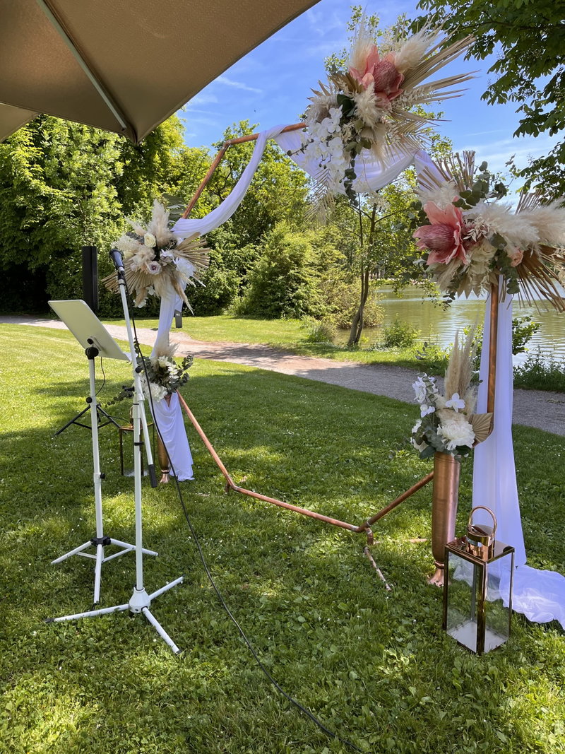 Hochzeitssängerin & Herzpoetin