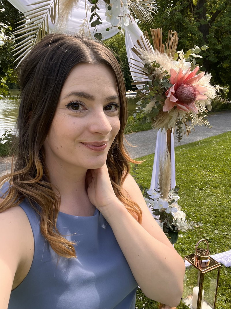 Hochzeitssängerin & Herzpoetin