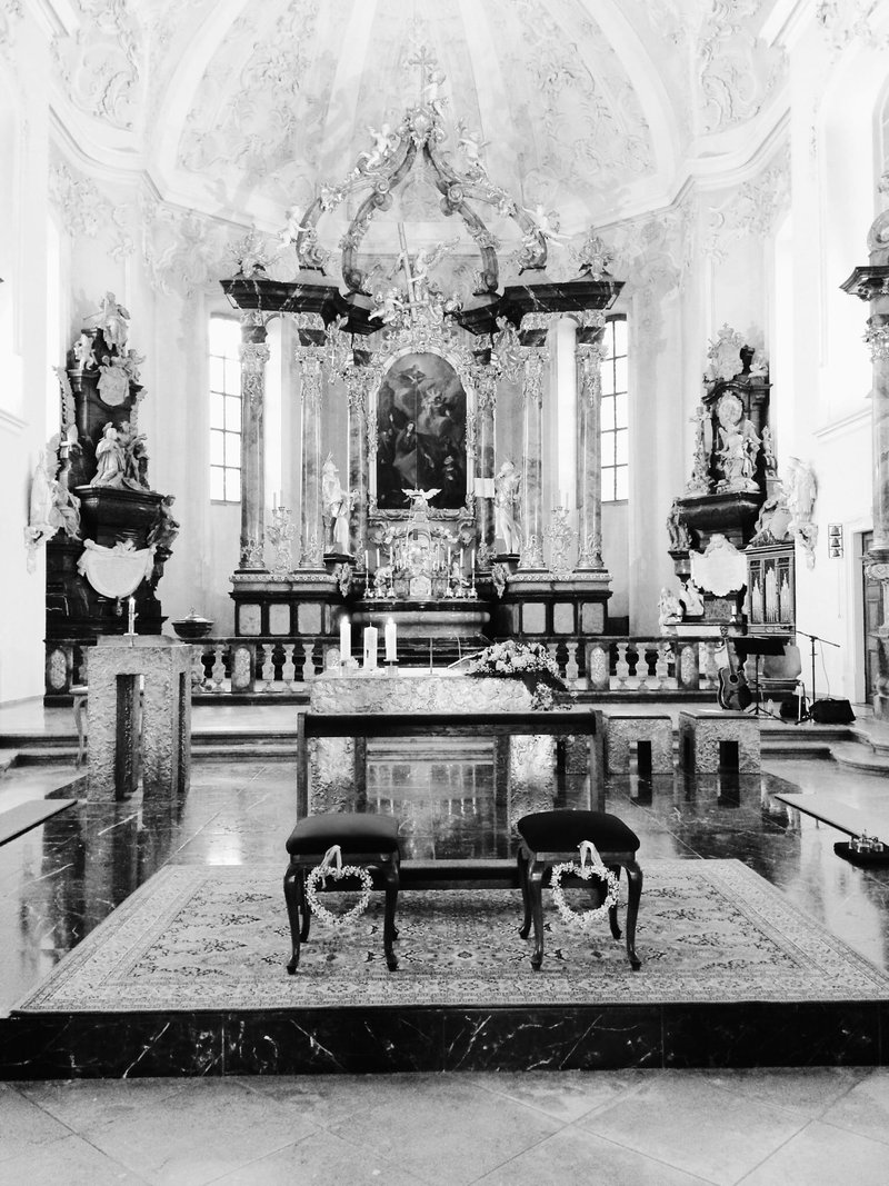 Hochzeitssängerin & Herzpoetin