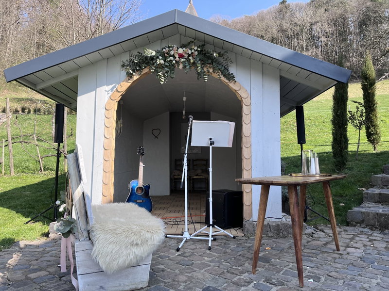 Hochzeitssängerin & Herzpoetin