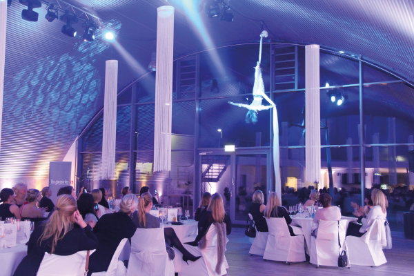 E210 Event Hangar