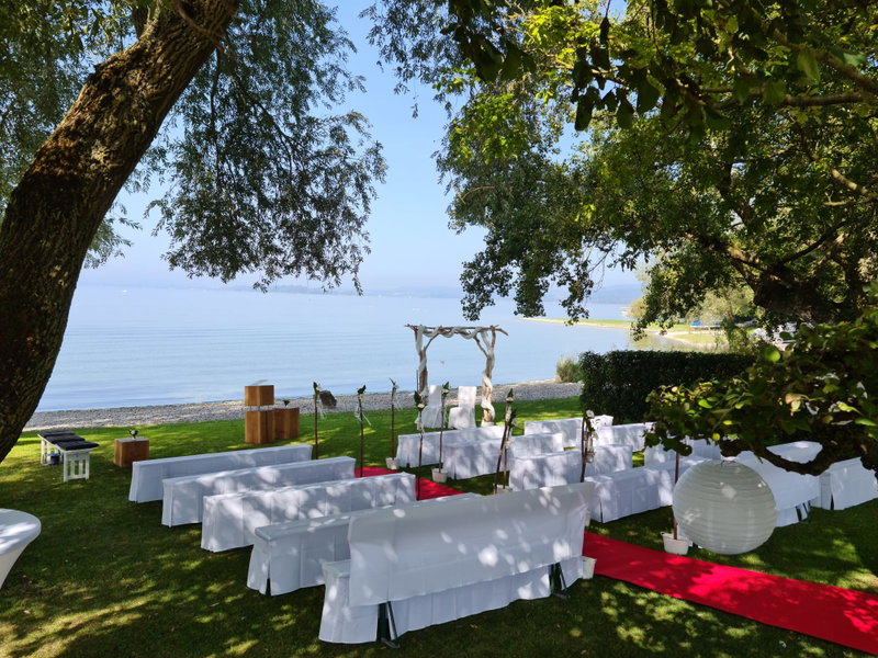 Sekt am See