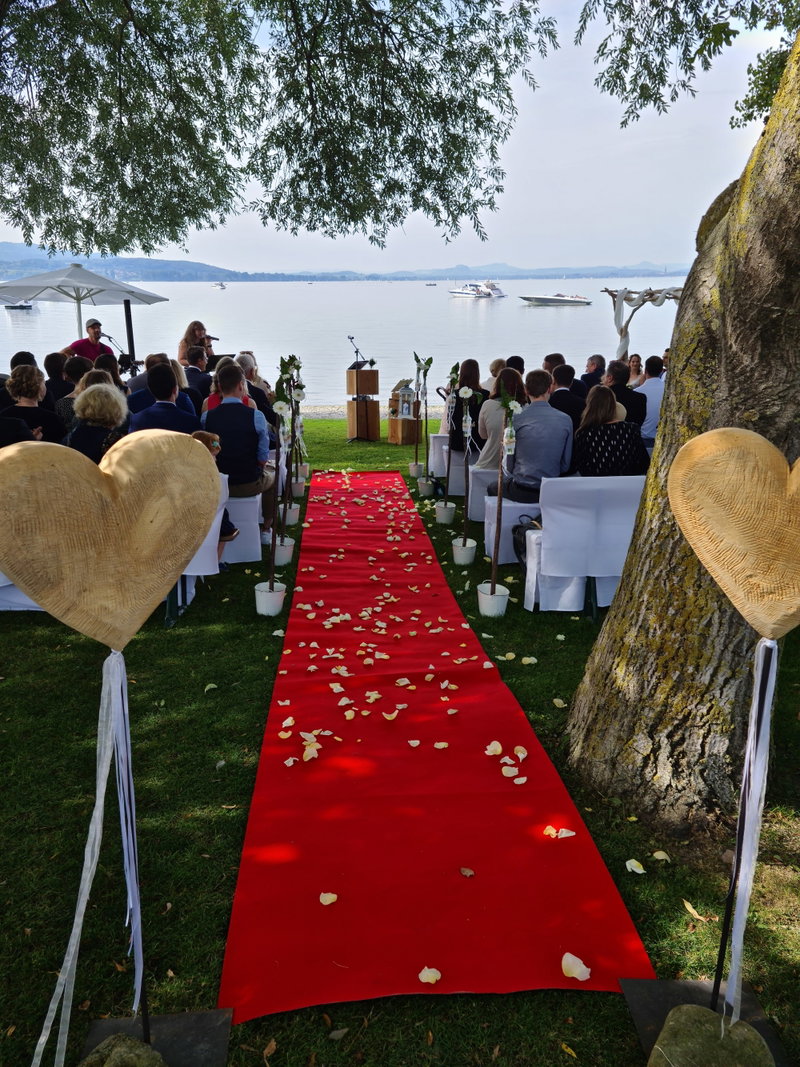 Sekt am See
