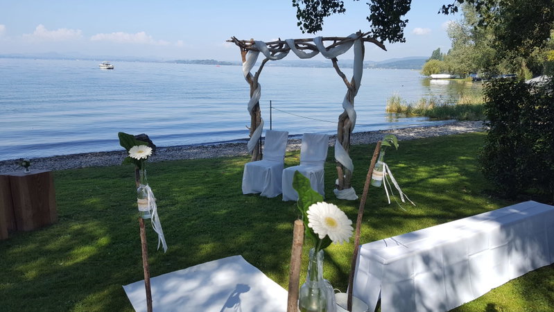 Sekt am See