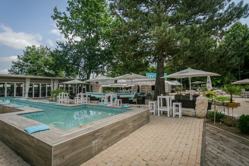 Mookai Beach Hanau / Tropical Garden Events