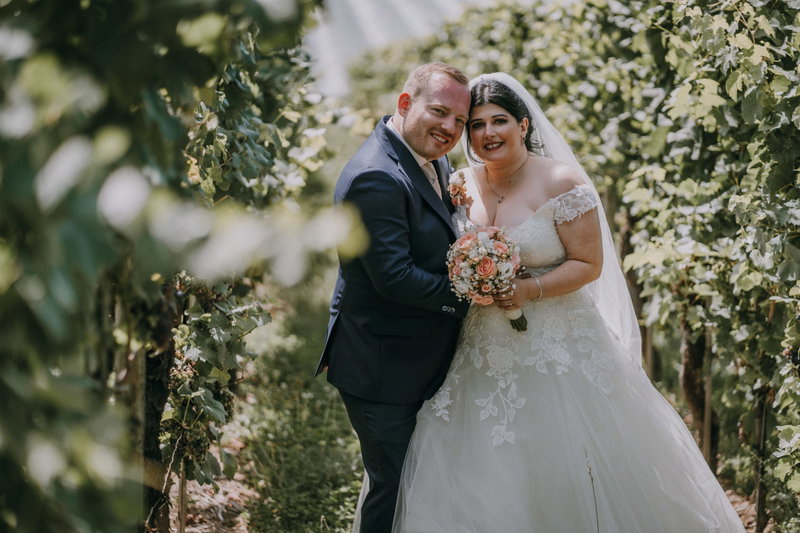 Lovely White - Weddings & Events