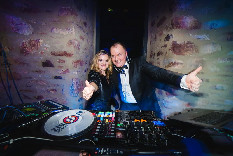 DJ PLAYANDY