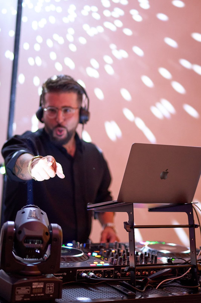 Dj Delta