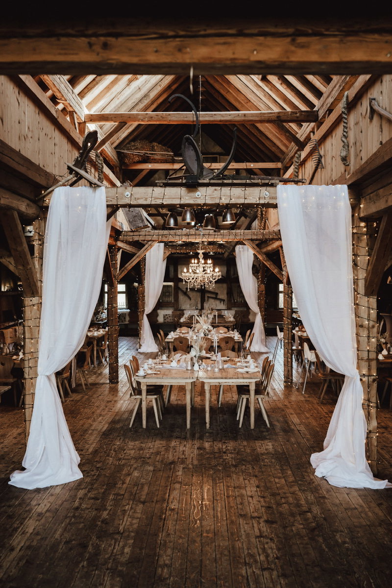 LICHTERHOCHZEIT
