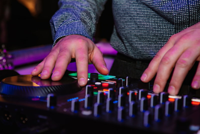 Dj-Alwin