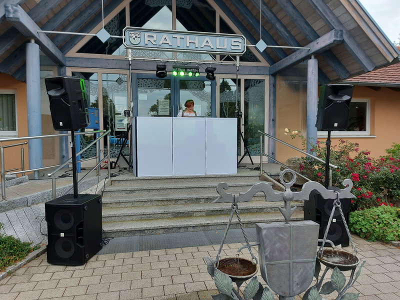 Borgart Event - DJane Mamo & Max Hochzeits‑ & Event‑DJ Team